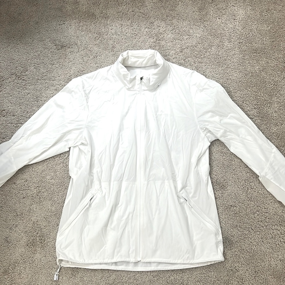 Lululemon pace breaker jacket.